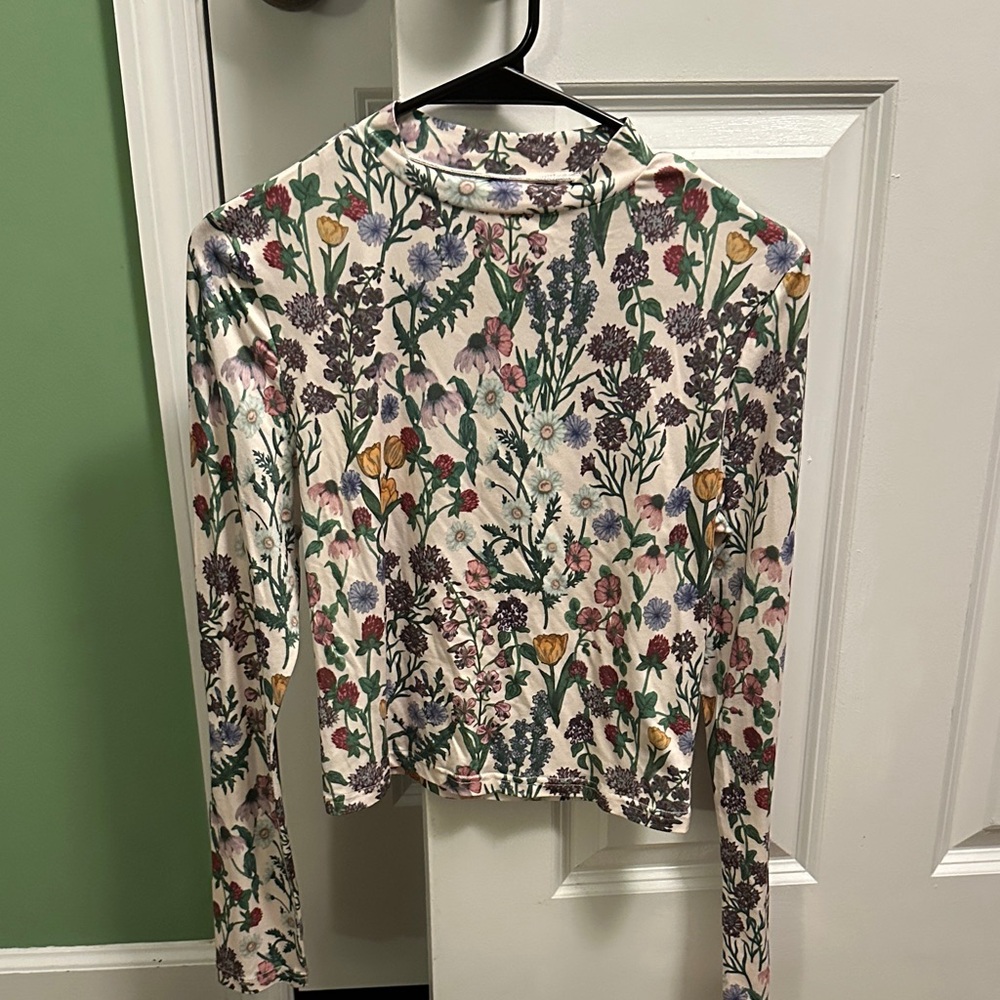 Cider Multicolor Floral Long Sleeve Top. Never worn.